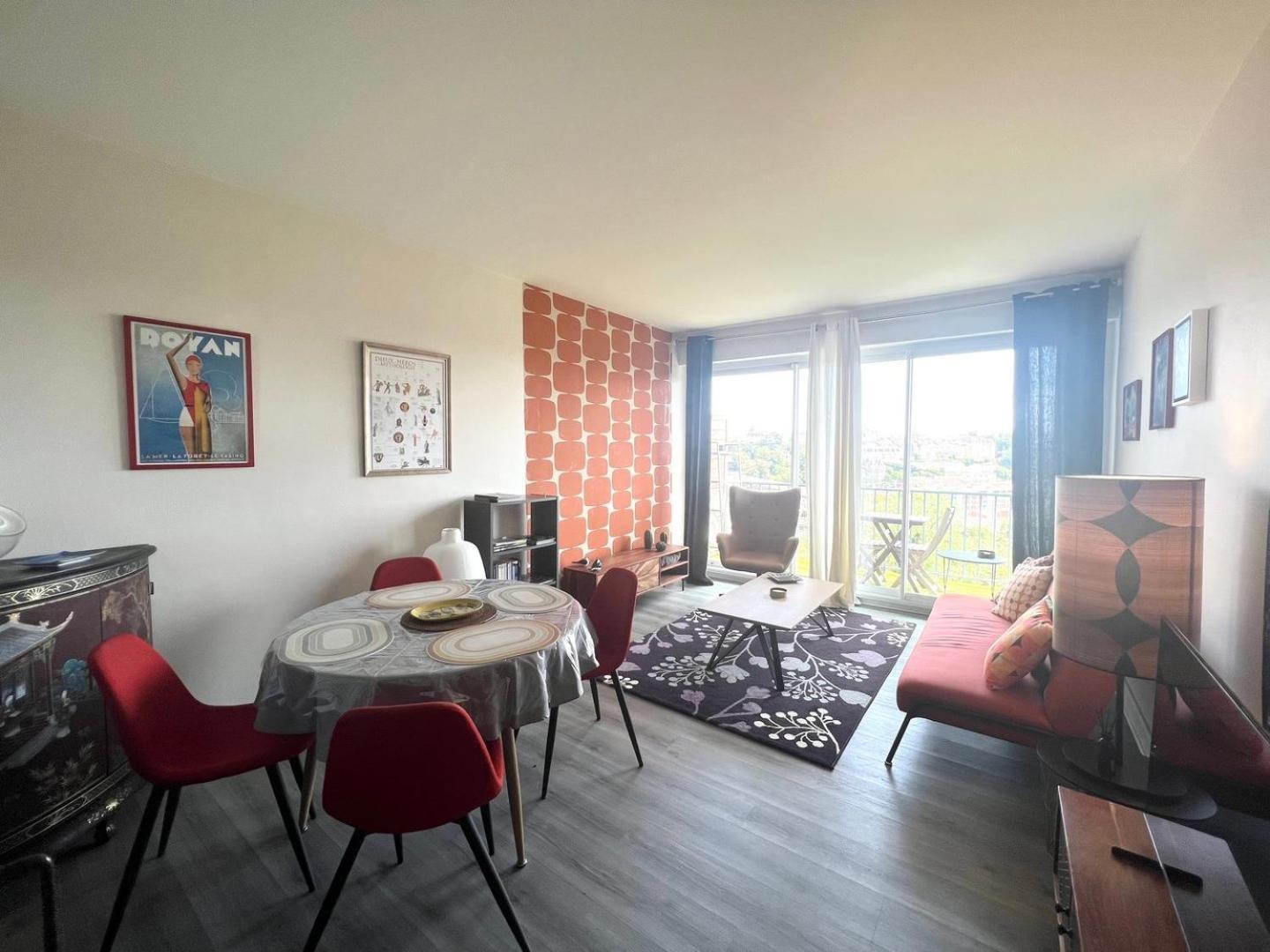 Le Retro - Splendide Appartement Poitiers Exterior photo